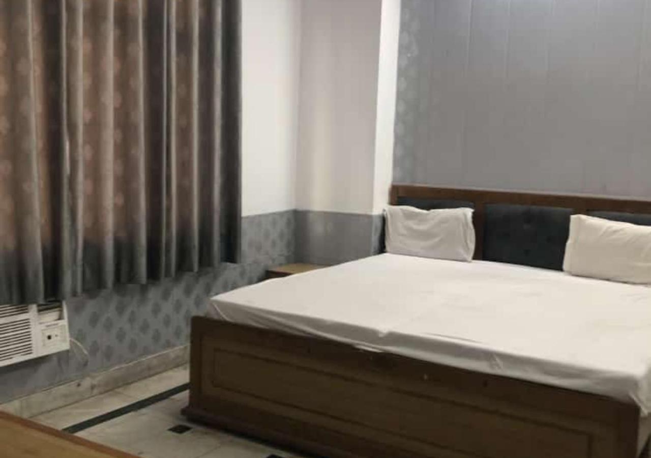 Shree Chitra Residency By Grb Hotel หริทวาร ภายนอก รูปภาพ
